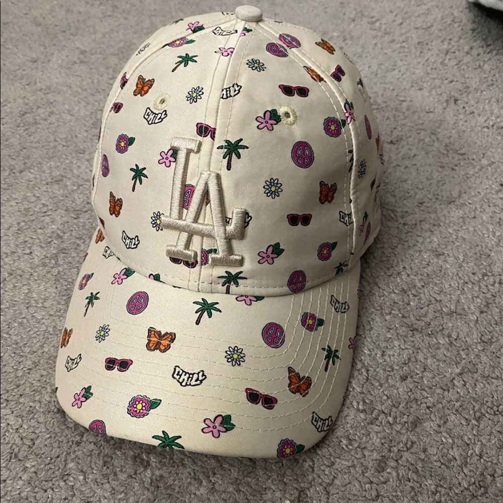 LA New era hat